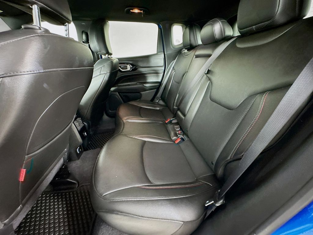 Used Car 2025 Jeep Compass  Trailhawk For Sale Under $25,000 In Austin, Texas