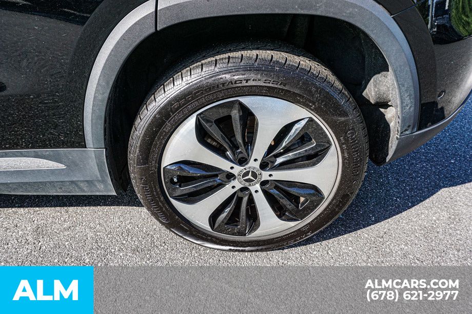 Used 2025 Black Mercedes-Benz GLA 250 image 17