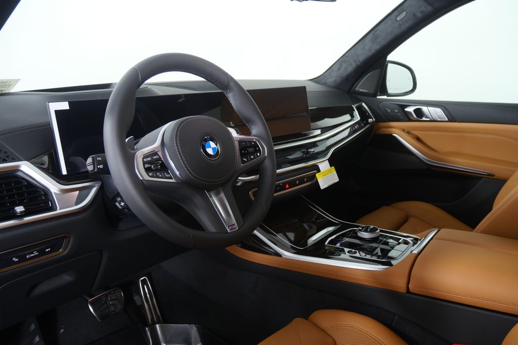 Thumbnail: 2026 BMW X7 - 12