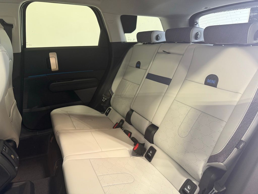 Thumbnail: 2025 MINI Cooper Countryman - 21