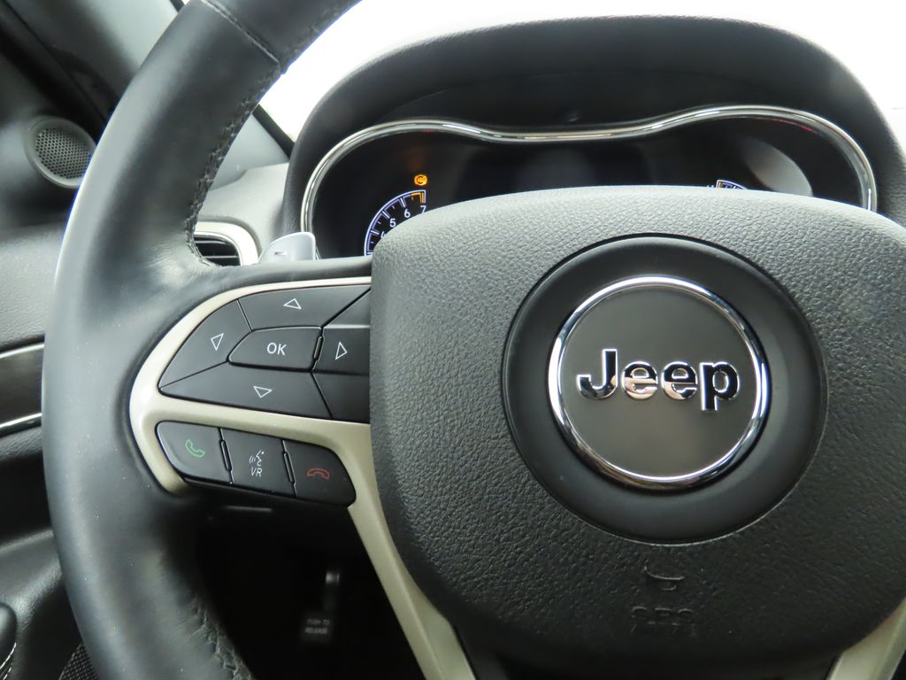 Thumbnail: 2014 Jeep Grand Cherokee - 11