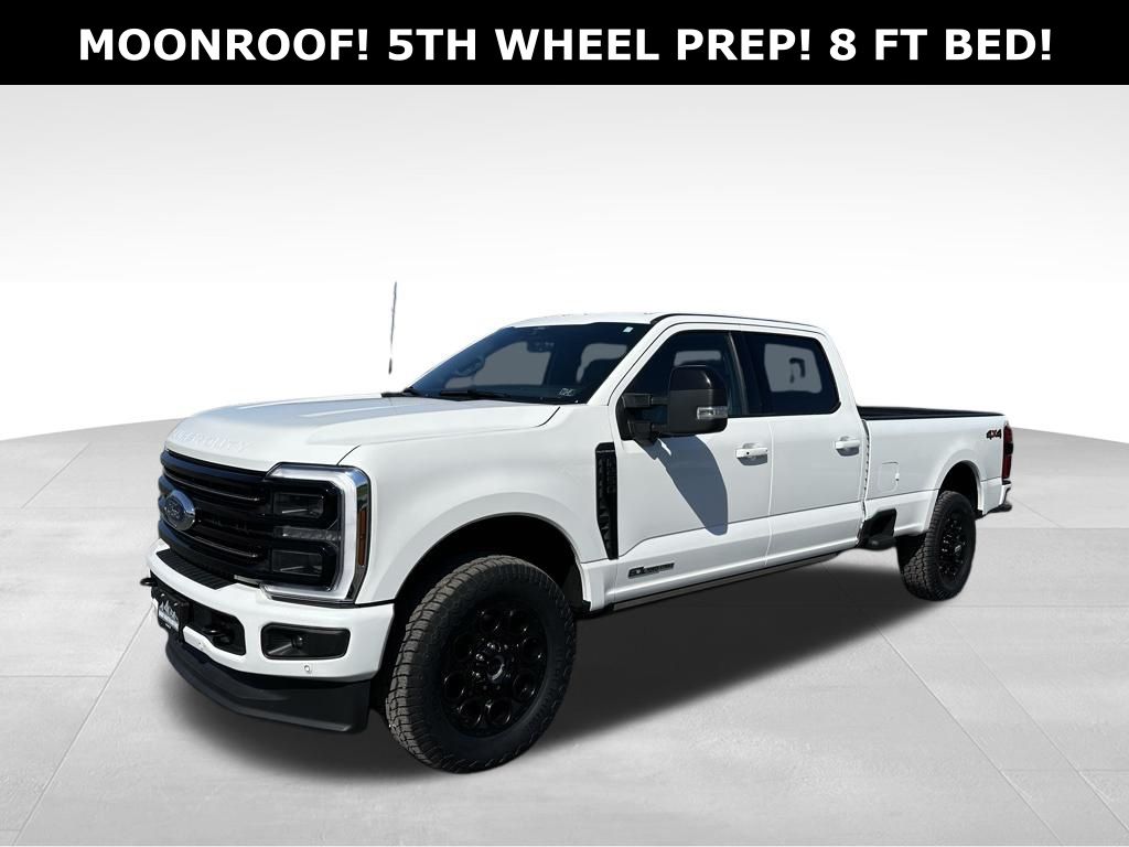 Star White Metallic Tri-Coat 2025 Ford F-250 Super Duty Platinum Crew Cab 4WD Pickup Truck Four-Wheel Drive Automatic