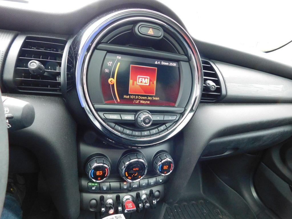 Thumbnail: 2019 MINI Cooper - 7