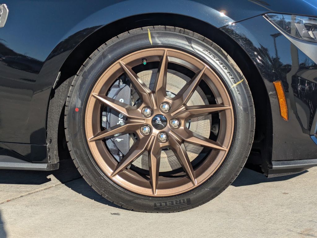 2026 Ford Mustang Dark Horse