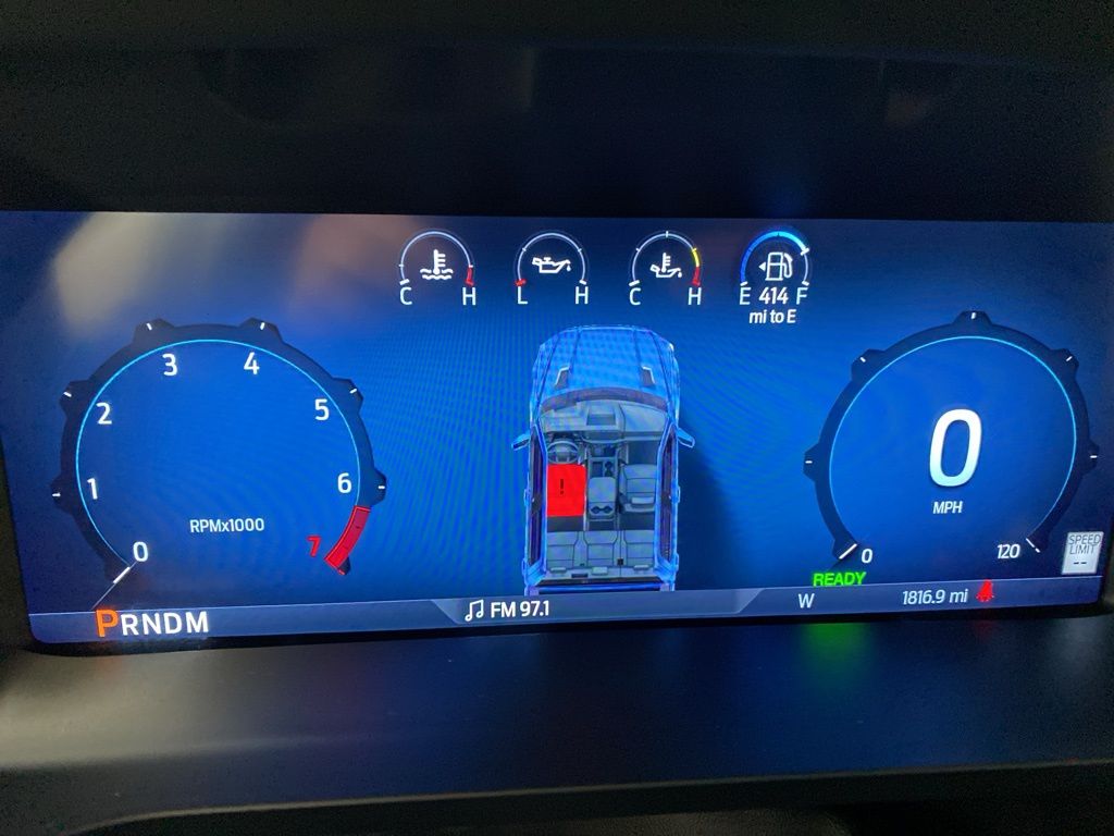 2025 Ford F-150 XLT - Photo 25