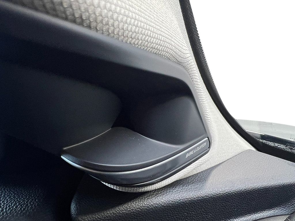 new 2026 Acura MDX car, priced at $61,450