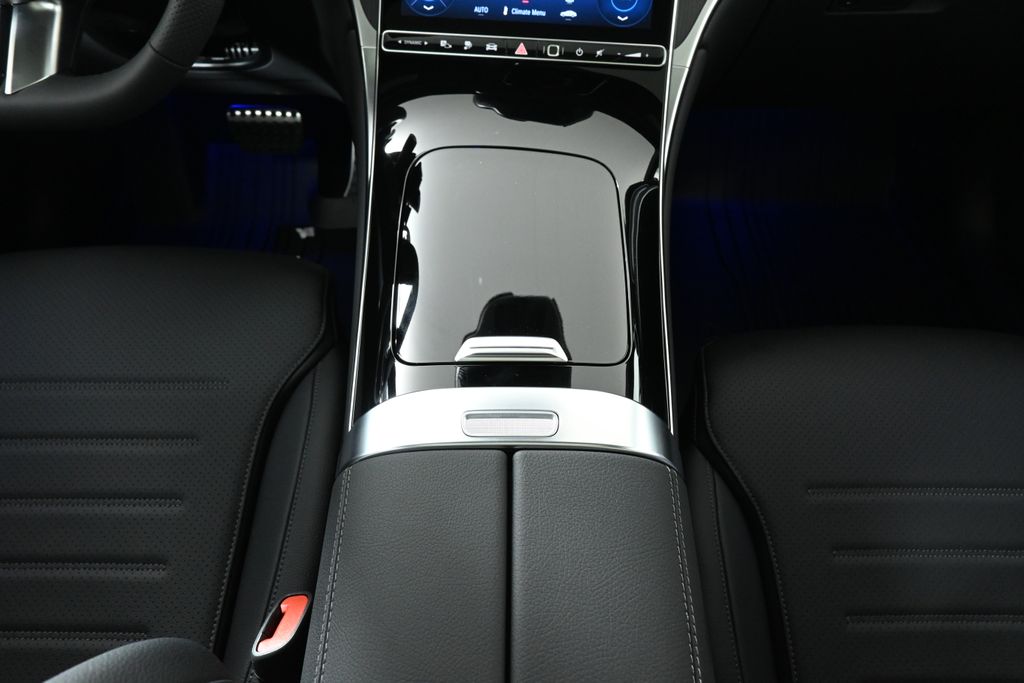 2025 Mercedes-Benz GLC 350 18