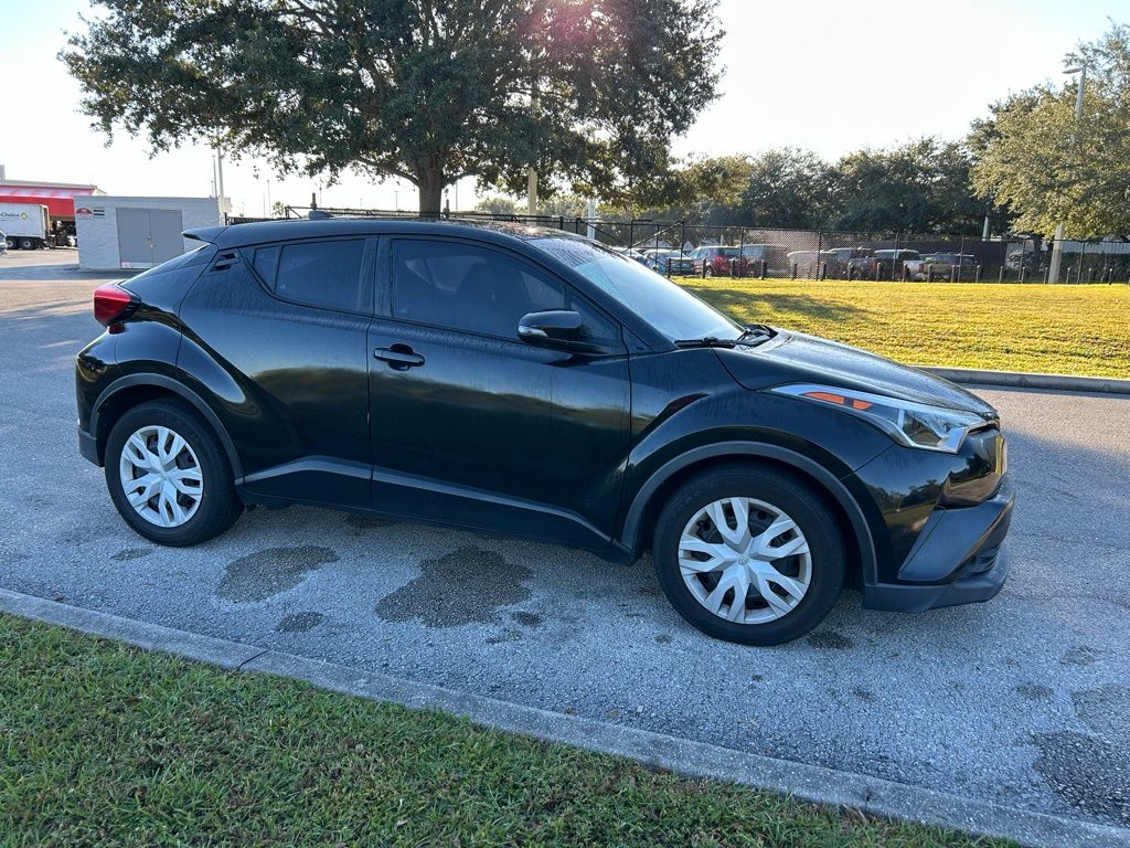 Thumbnail: 2019 Toyota C-HR - 7