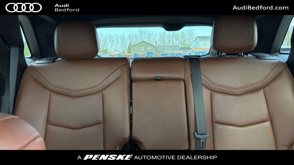Thumbnail: 2022 Cadillac XT5 - 17