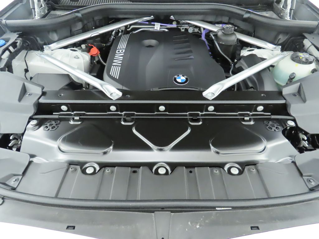 Thumbnail: 2025 BMW X5 - 30