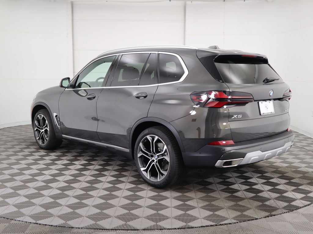 2026 BMW X5 sDrive40i 7