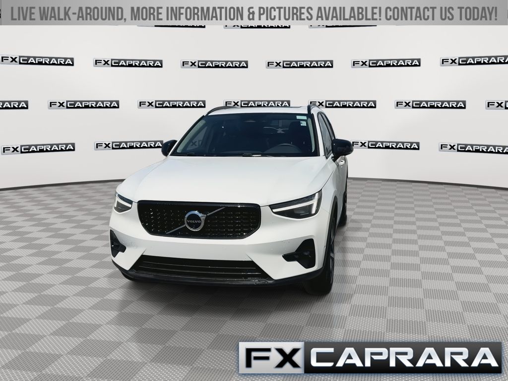 Used 2026 Volvo XC40 SUV