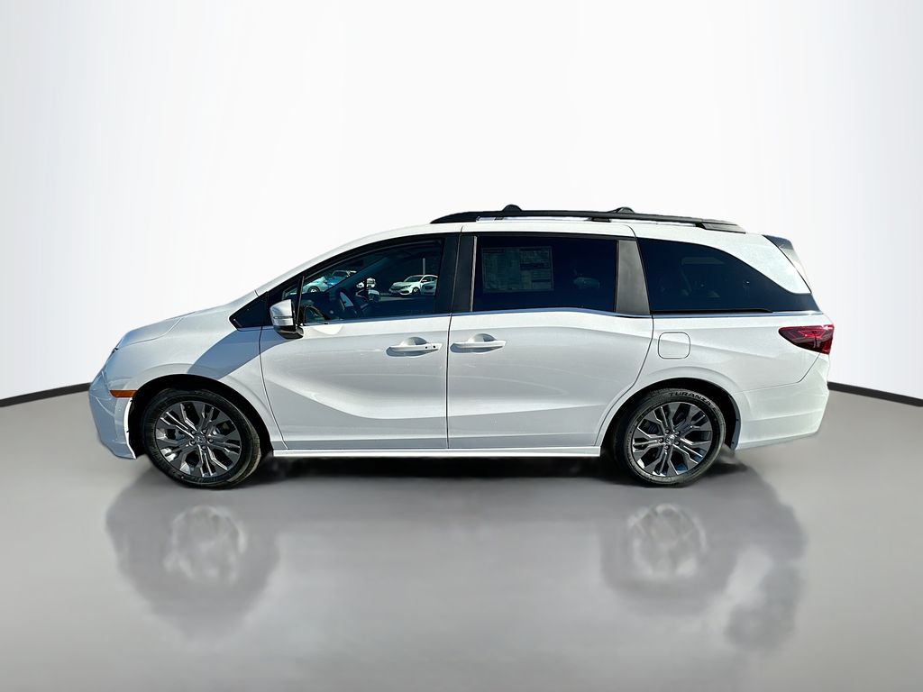 2025 Honda Odyssey Touring 8