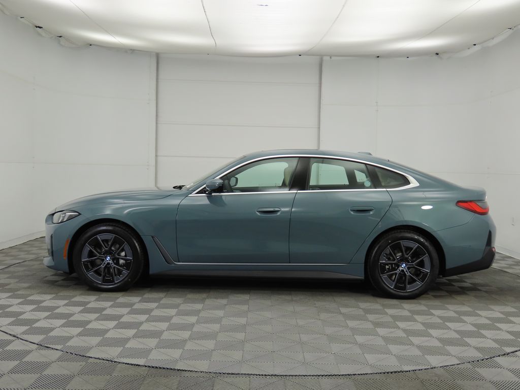 2025 BMW i4 eDrive40 8