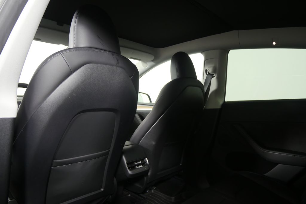 Thumbnail: 2023 Tesla Model Y - 18