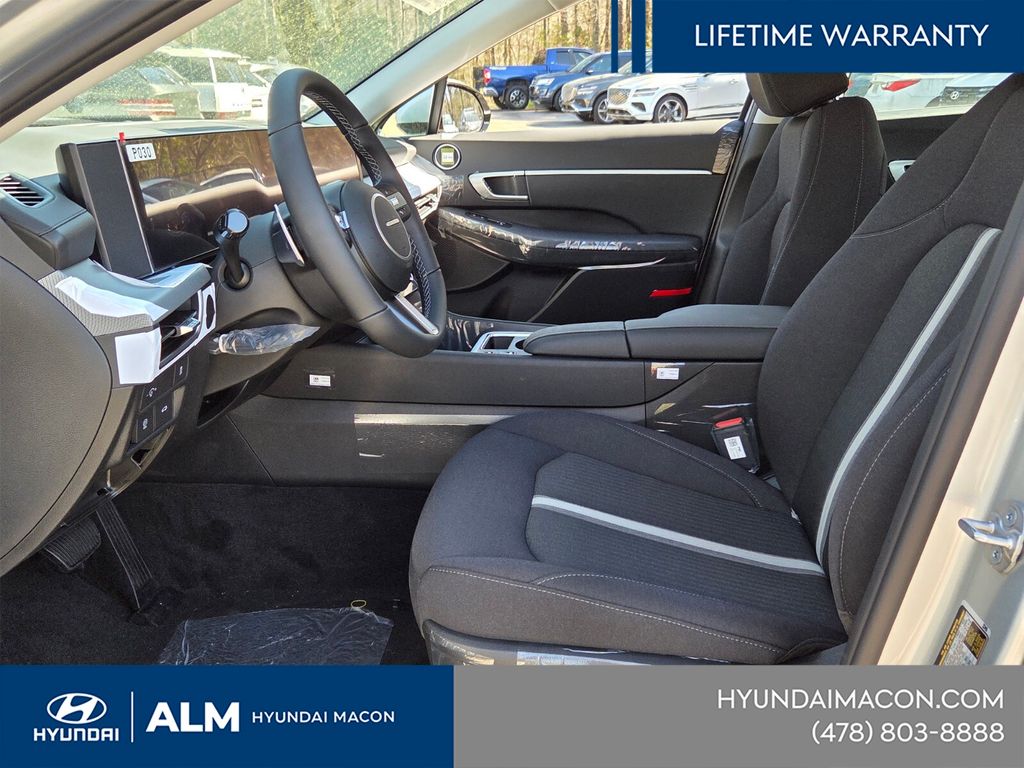 New 2026 Silver Hyundai SEL Sport image 5