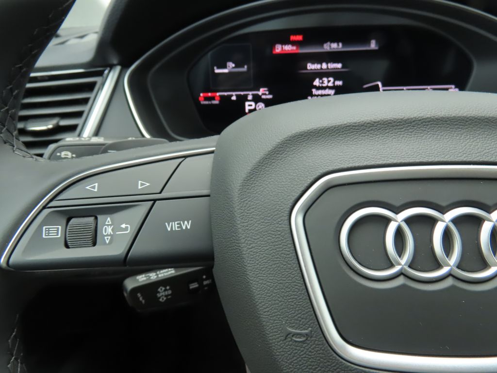 Thumbnail: 2025 Audi Q5 - 11