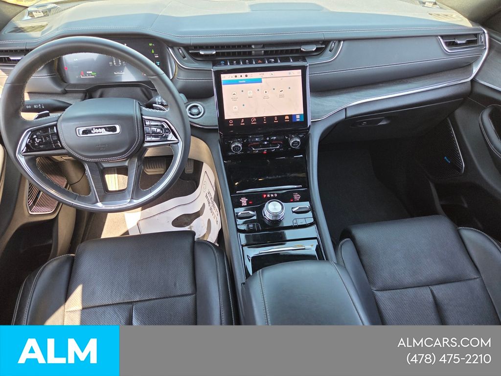 Used 2023 Gray Jeep Overland 4xe image 12