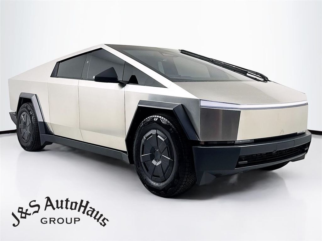 2025 Tesla Cybertruck Crew Cab AWD