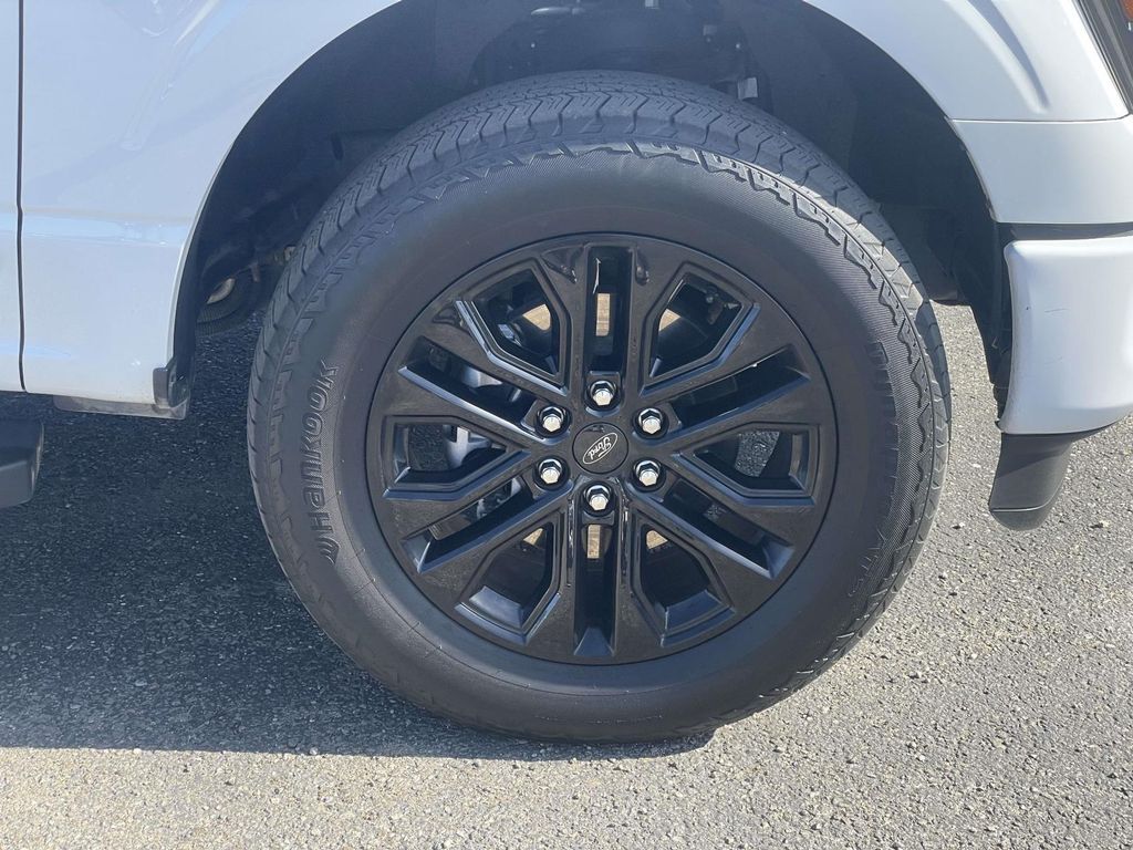 Used 2024 Ford F-150 Lariat 4D SuperCrew