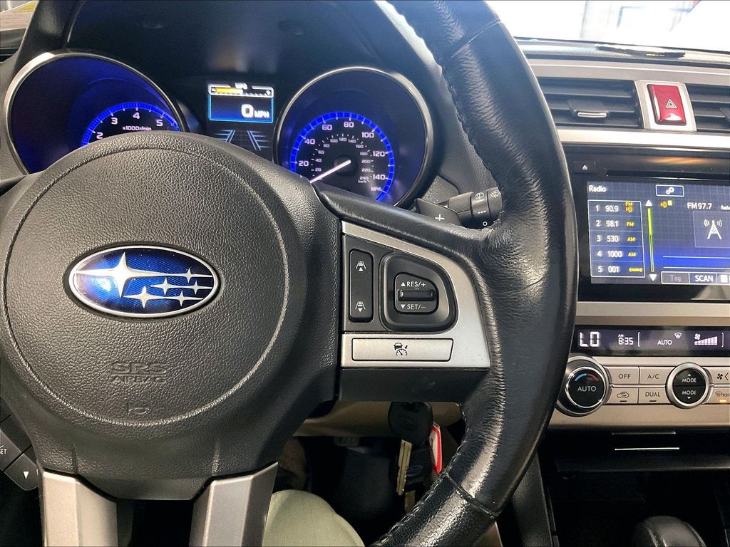 2015 Subaru Outback — photo 24