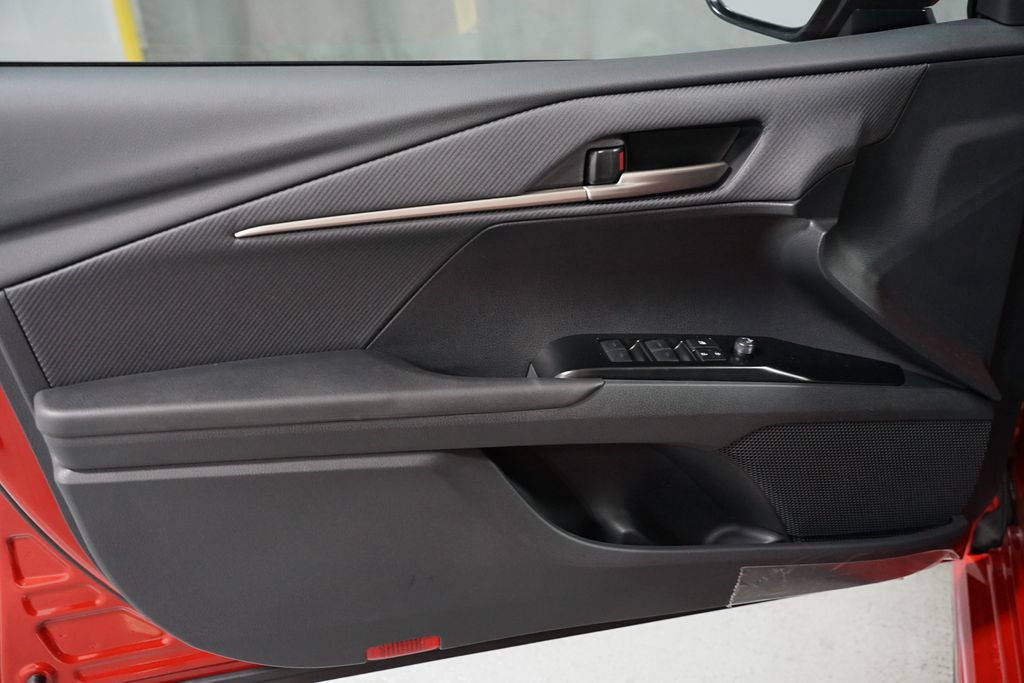 Thumbnail: 2026 Toyota Camry - 31