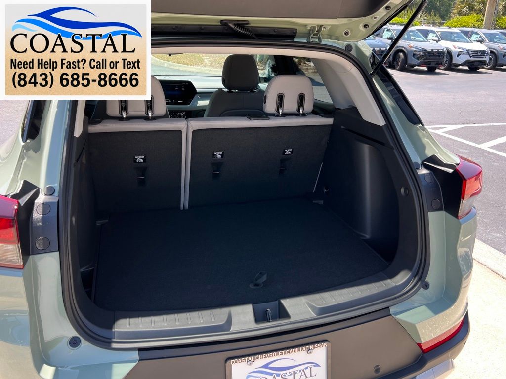 2026 Chevrolet TrailBlazer LT Green at Bob Mills Chevrolet