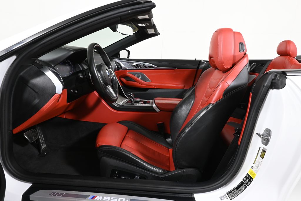 Thumbnail: 2019 BMW 8 Series - 3
