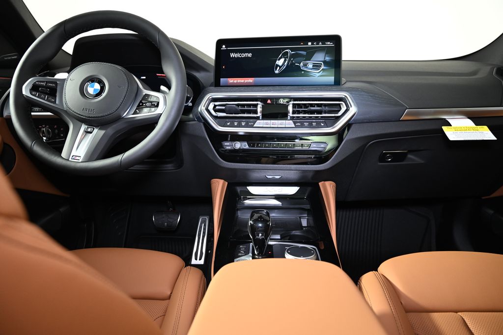 2025 BMW X4 xDrive30i 16