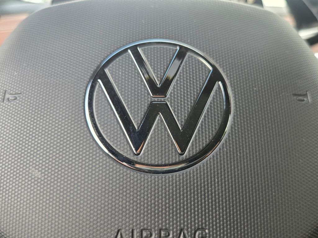 2021 Volkswagen Id.4 - $21,500