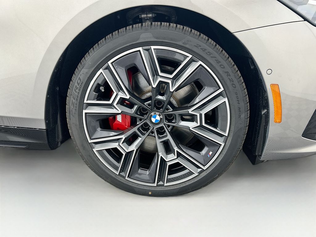 Thumbnail: 2026 BMW i5 - 31