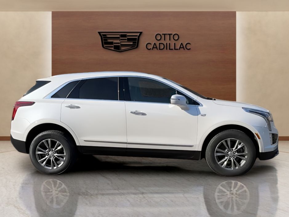 used 2023 Cadillac XT5 car, priced at $34,500