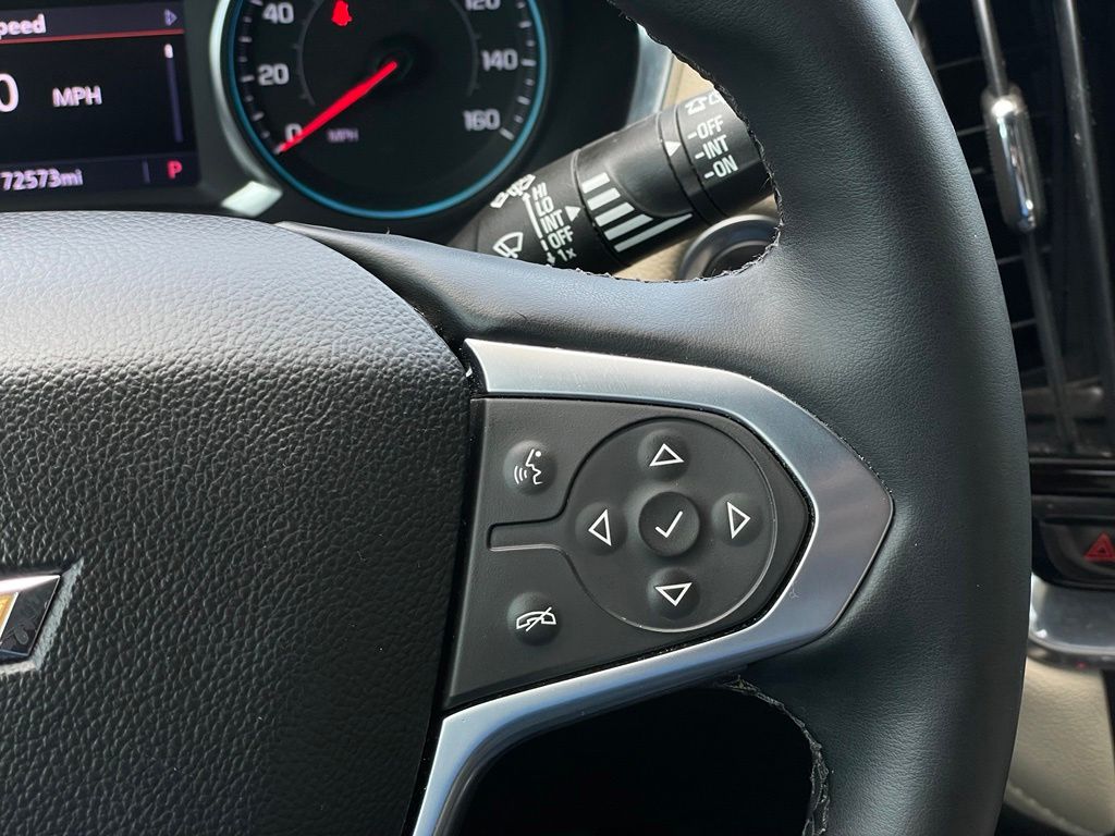 Thumbnail: 2023 Chevrolet Traverse - 14