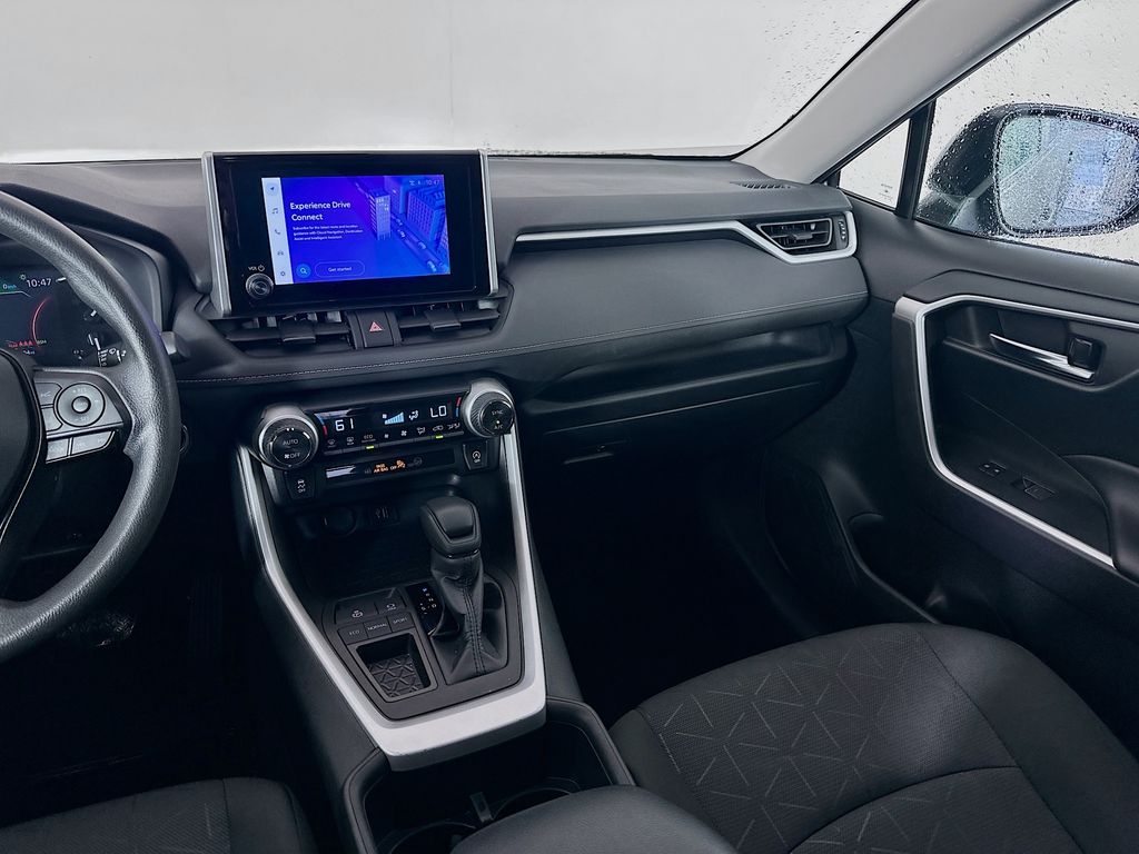 Thumbnail: 2024 Toyota RAV4 - 23