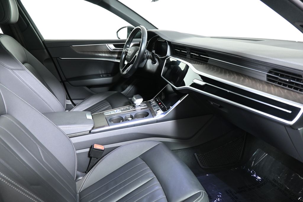 Thumbnail: 2022 Audi A6 - 27