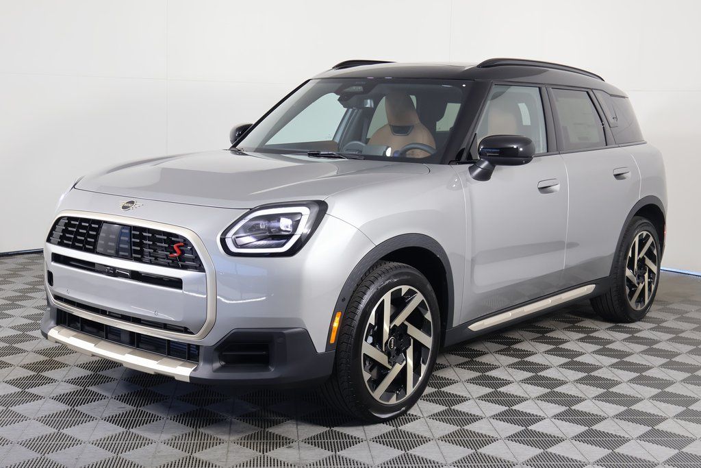 Thumbnail: 2027 MINI Cooper Countryman - 1
