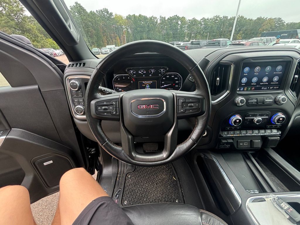 2022 GMC Sierra 2500HD AT4 11