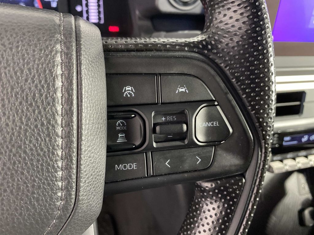 2025 Toyota Tacoma SR5 Ice - Grieco Acura - Image 16