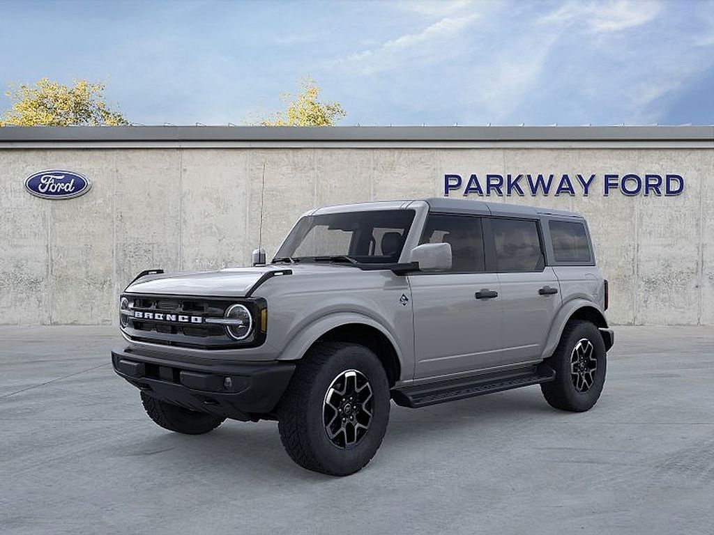 Avalanche Gray 2026 Ford Bronco Outer Banks 4-Door 4WD SUV / Crossover Four-Wheel Drive Automatic