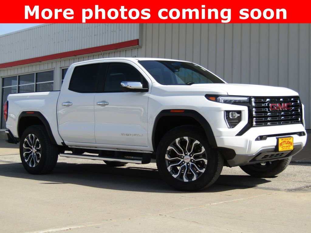 2024 GMC Canyon Denali Crew Cab 4WD