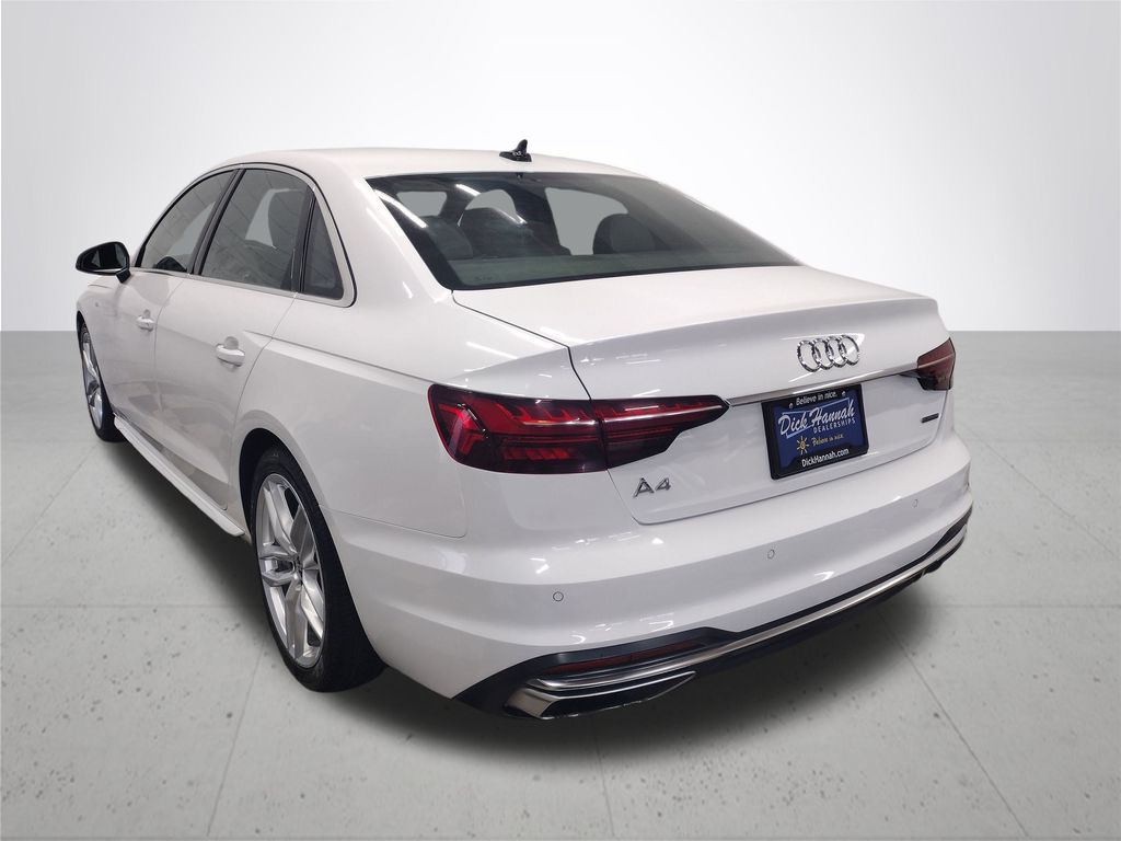 2023 Audi A4 45 S line Premium Plus