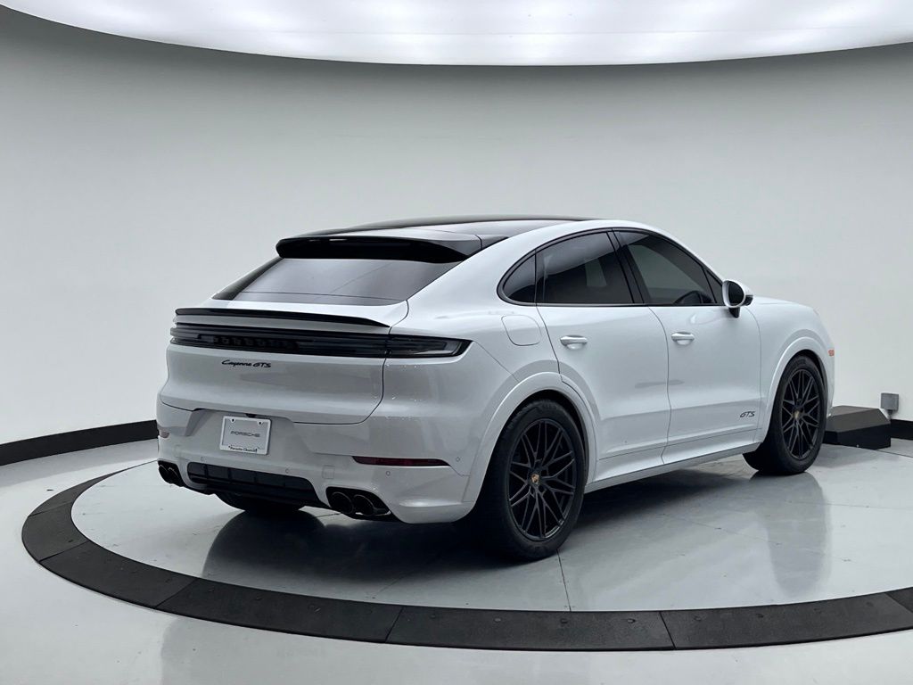 2025 Porsche   10