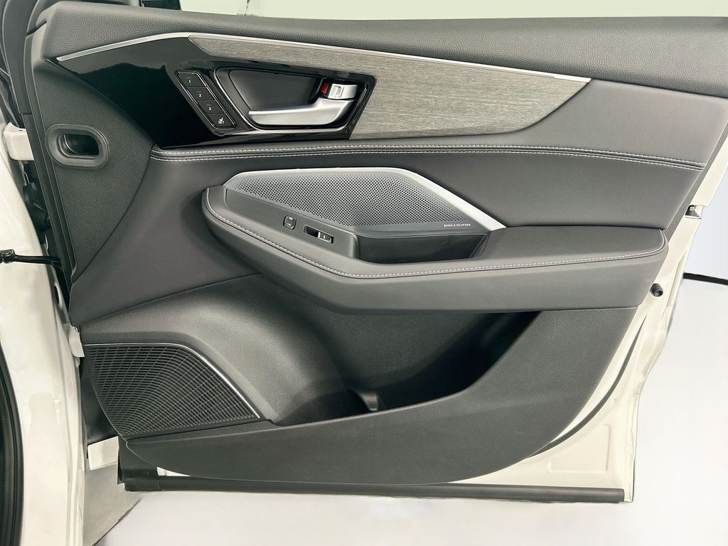 Thumbnail: 2026 Acura MDX - 24