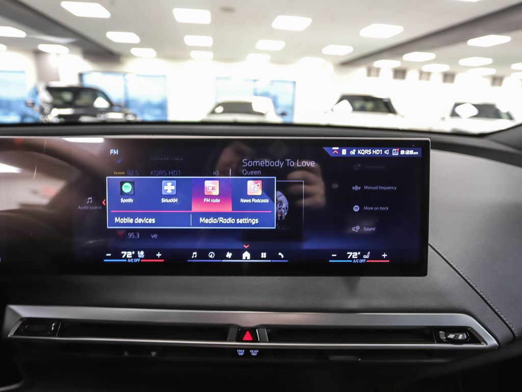 Thumbnail: 2025 BMW iX - 16