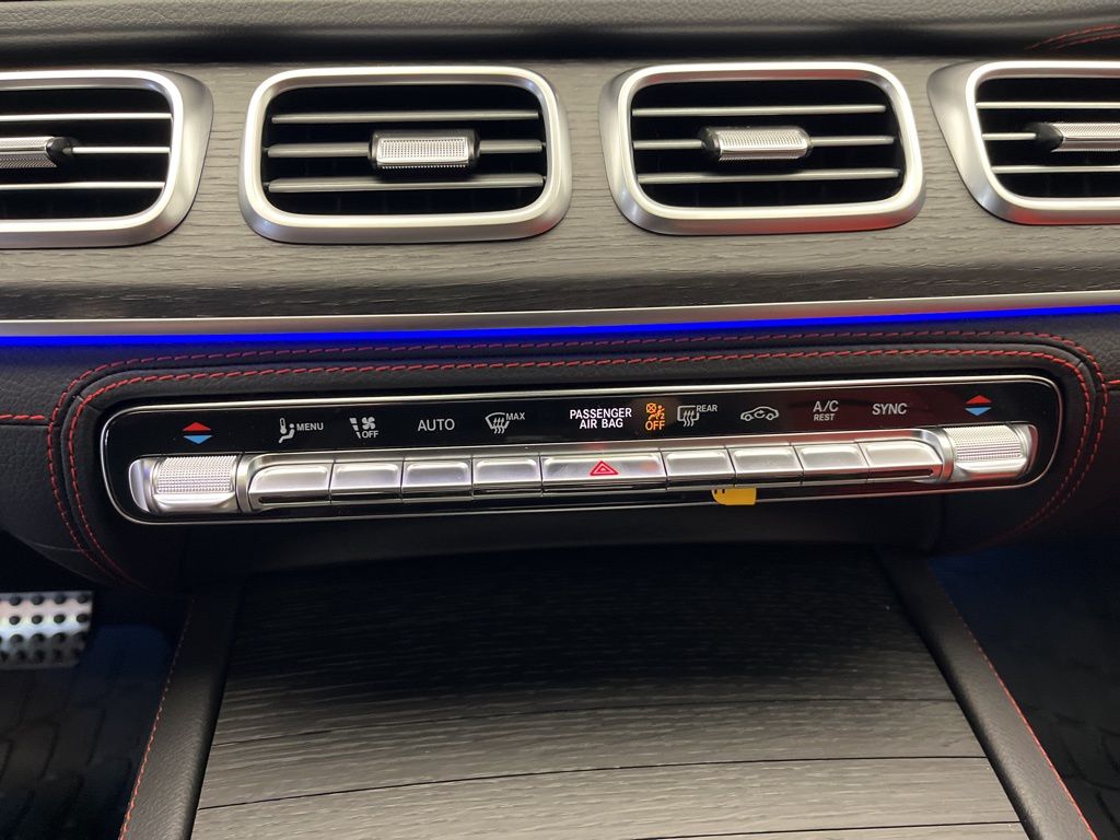 Thumbnail: 2026 Mercedes-Benz GLE - 19