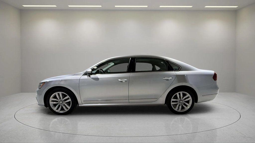 Used 2017 Reflex Silver Metallic Volkswagen 1.8T SE image 16