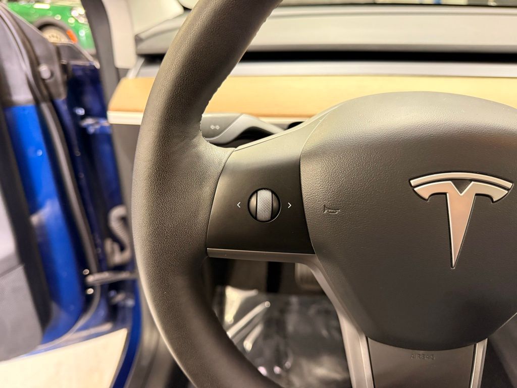 Thumbnail: 2021 Tesla Model Y - 13