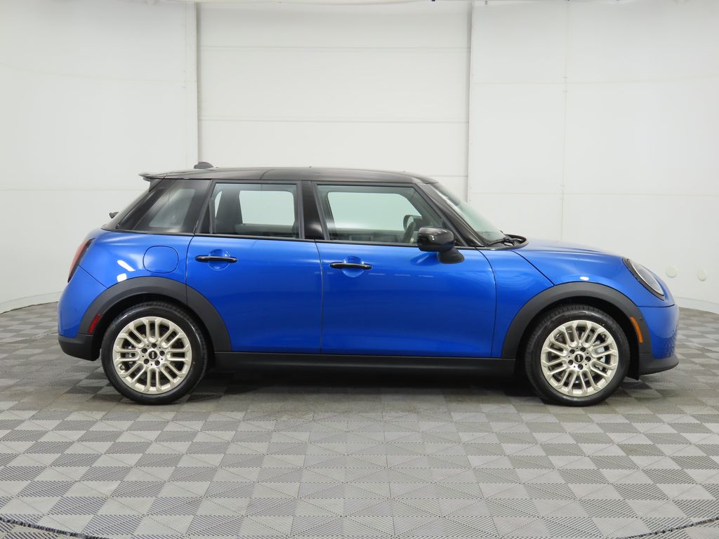 Thumbnail: 2025 MINI Cooper Hardtop - 4