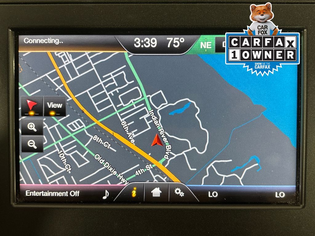 Used 2013 Black Lincoln Base image 27