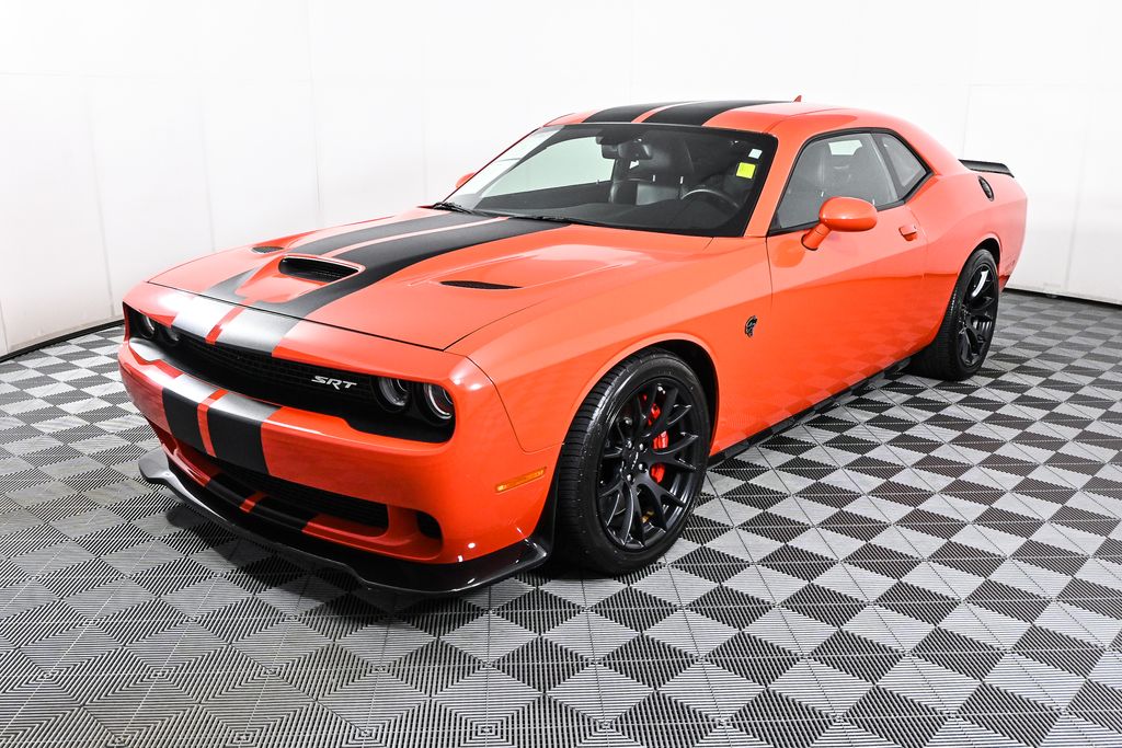 2016 Dodge Challenger SRT Hellcat 3